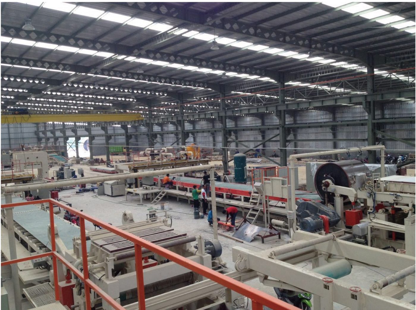 Fibre-cement and asbestos-cement sheet production line